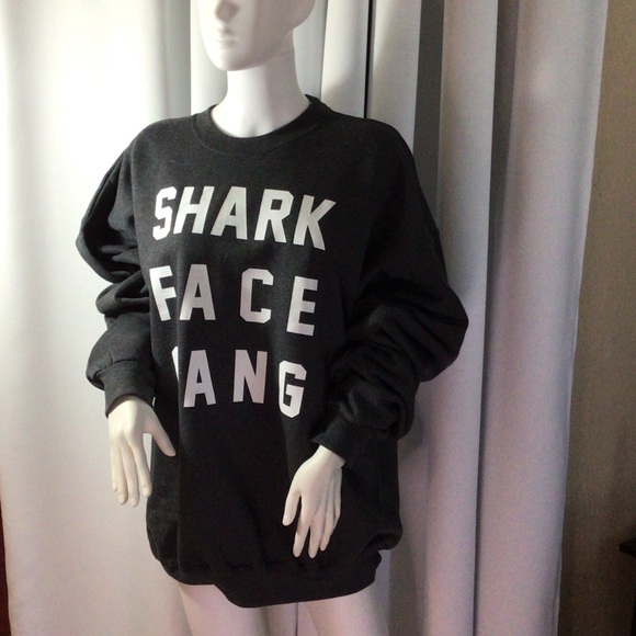 Tops - Macklemore lot762 nwot